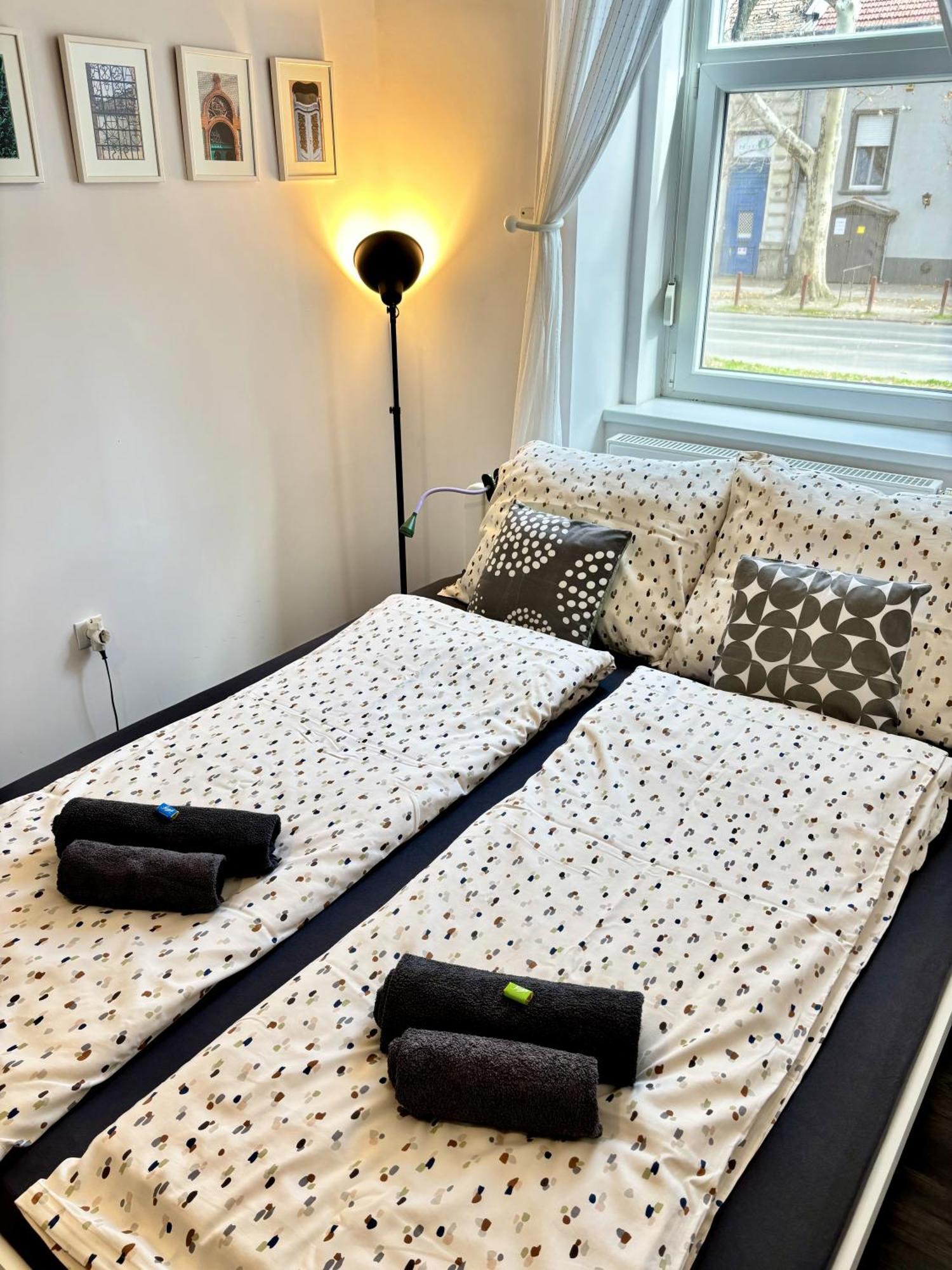 Art Apartment セゲド エクステリア 写真